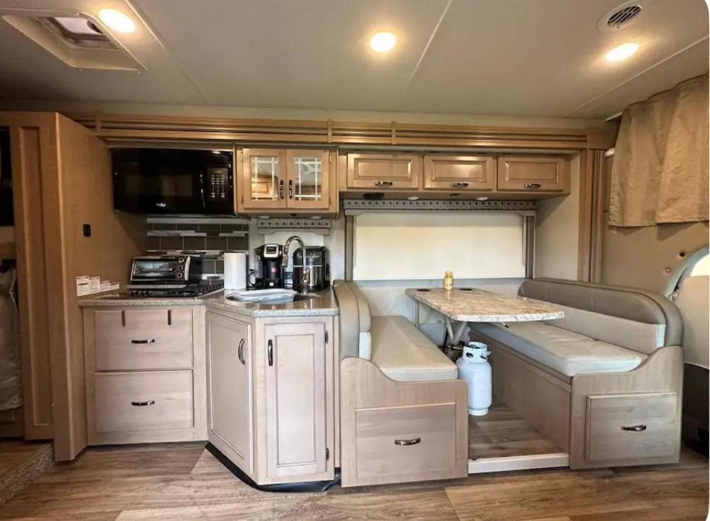 Private Cozy R/V , For Your Enjoyment Tamiami Eksteriør billede